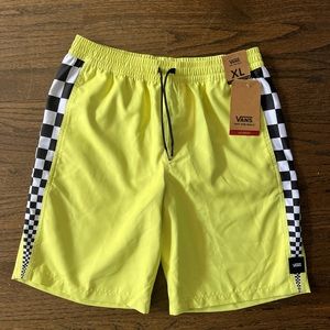 Vans ‘Off the Wall’ Hybrid Shorts. Boys Size XL. Brand new!